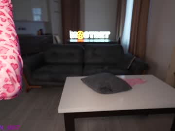couple
        danyandannarearden cam image #5771913
