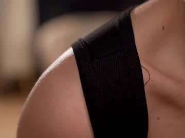 girl
        villanelle_l cam image #6274345