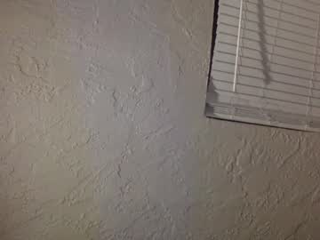 girl
        tinydee555 cam image #425607