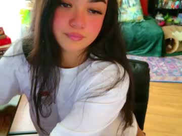 girl
        annatigarr cam image #4479183