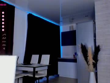 girl
        juliacontrol cam image #2185804