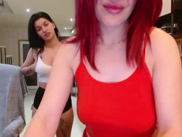 couple
        aly_alyce cam image #6057287