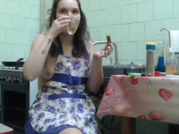 girl
        dumlala cam image #895397