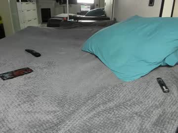 couple
        lisa__fox cam image #4418772