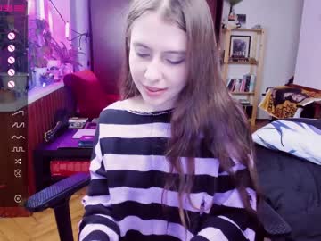 girl
        agnessa_girl cam image #986039