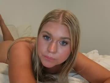 girl
        urfavcollegegirl cam image #6284868