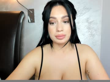 girl
        sabinadulce cam image #506484