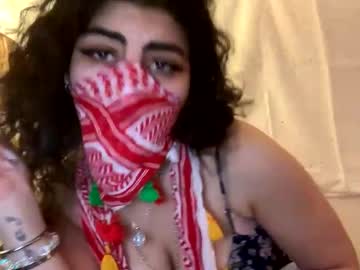 girl
        cleopatra6699 cam image #6027323