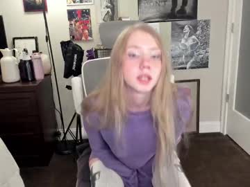 girl
        eve003300 cam image #5725461
