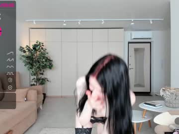 girl
        oki_dokie cam image #1725238