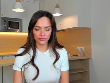 girl
        makemevibezzz cam image #3714533