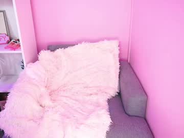 girl
        little_effy18_ cam image #6606092