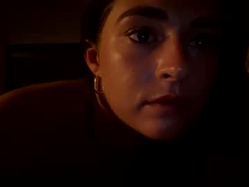 girl
        babyface626049 cam image #1954603