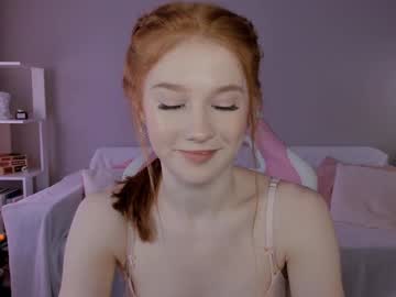 girl
        leahsthetics cam image #6571426