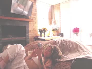 girl
        kendalltyler cam image #4779839