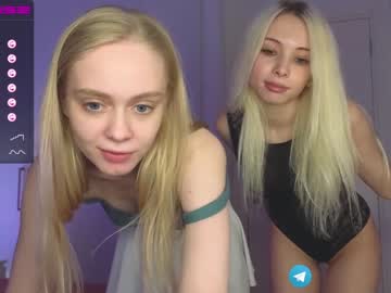 girl
        stacy_pugacheva cam image #1253357