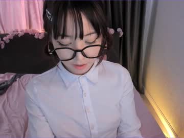 girl
        mary_shiota cam image #804613