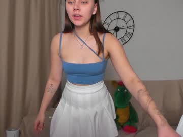 girl
        eleonora_linn cam image #180955