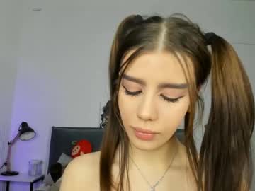 girl
        jenie_fire cam image #4801175