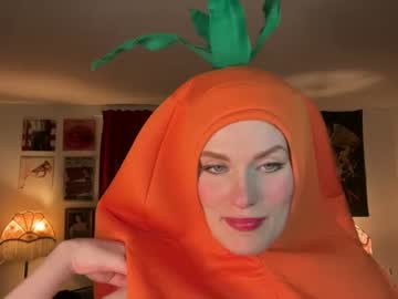 girl
        bigredcarrott cam image #2018354