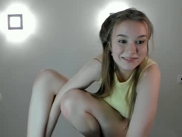 girl
        dashadevushka cam image #1763723