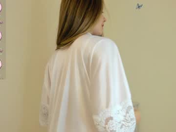 girl
        molly__meow cam image #3889159