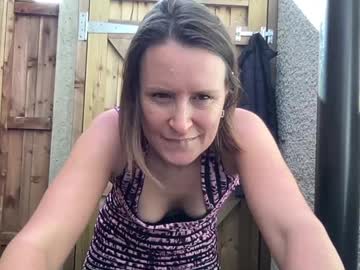 girl
        eatmypie69 cam image #5164694