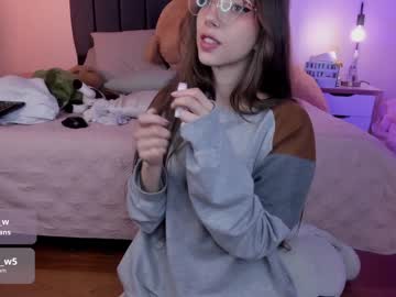 girl
        jelly_w cam image #3013173