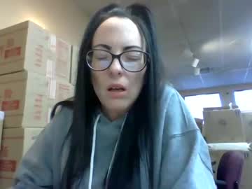 girl
        mslola29 cam image #2697250