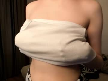girl
        alice_dexter cam image #4408664
