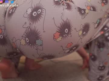 girl
        evelynpiers cam image #4989271