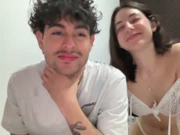 couple
        hotcouple_29 cam image #2982381