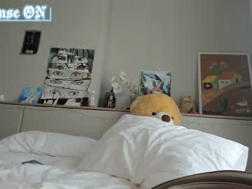 girl
        lucysmoothi cam image #2456457