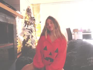 girl
        kendalltyler cam image #5238570