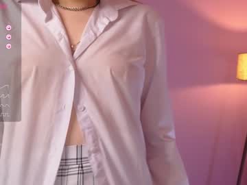 girl
        alisia_spinnet cam image #3082426