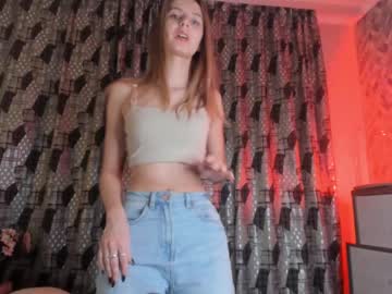 girl
        oliviasolis cam image #709077