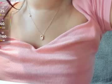 girl
        nayeonobi cam image #6880236
