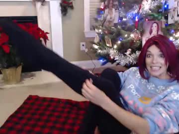 girl
        annabellpeaksxx cam image #5597276