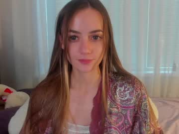 girl
        angelina_new cam image #488224
