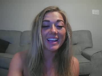 girl
        stellabambi001 cam image #4352706