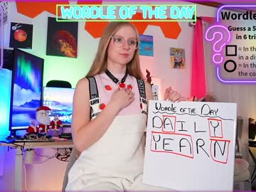 girl
        emmasky69 cam image #5648005