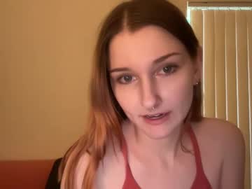girl
        tinytittytia cam image #4817194