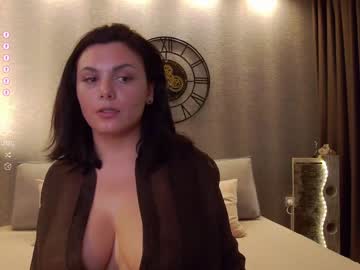 girl
        karrin cam image #2579432