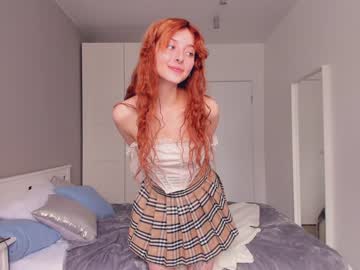 girl
        jennifer_ewans cam image #1561296