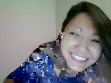 girl
        london_tipton cam image #2333781