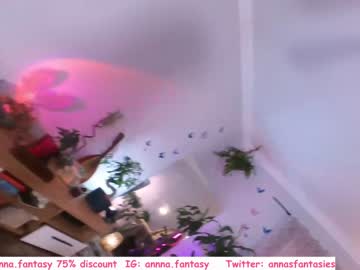 girl
        the_pussy_boulevard cam image #1623647
