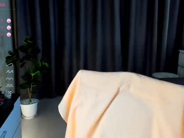 girl
        juliacontrol cam image #3279699