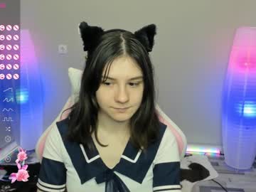 girl
        raiden_maid cam image #4949613