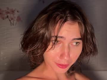 girl
        helensheaven cam image #5060147