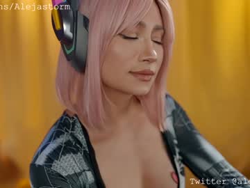 girl
        alejastorm cam image #5040348